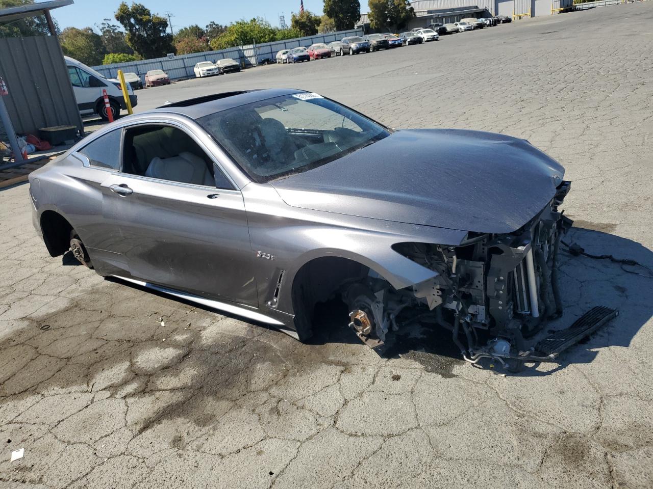 INFINITI Q60 RED SPORT 400