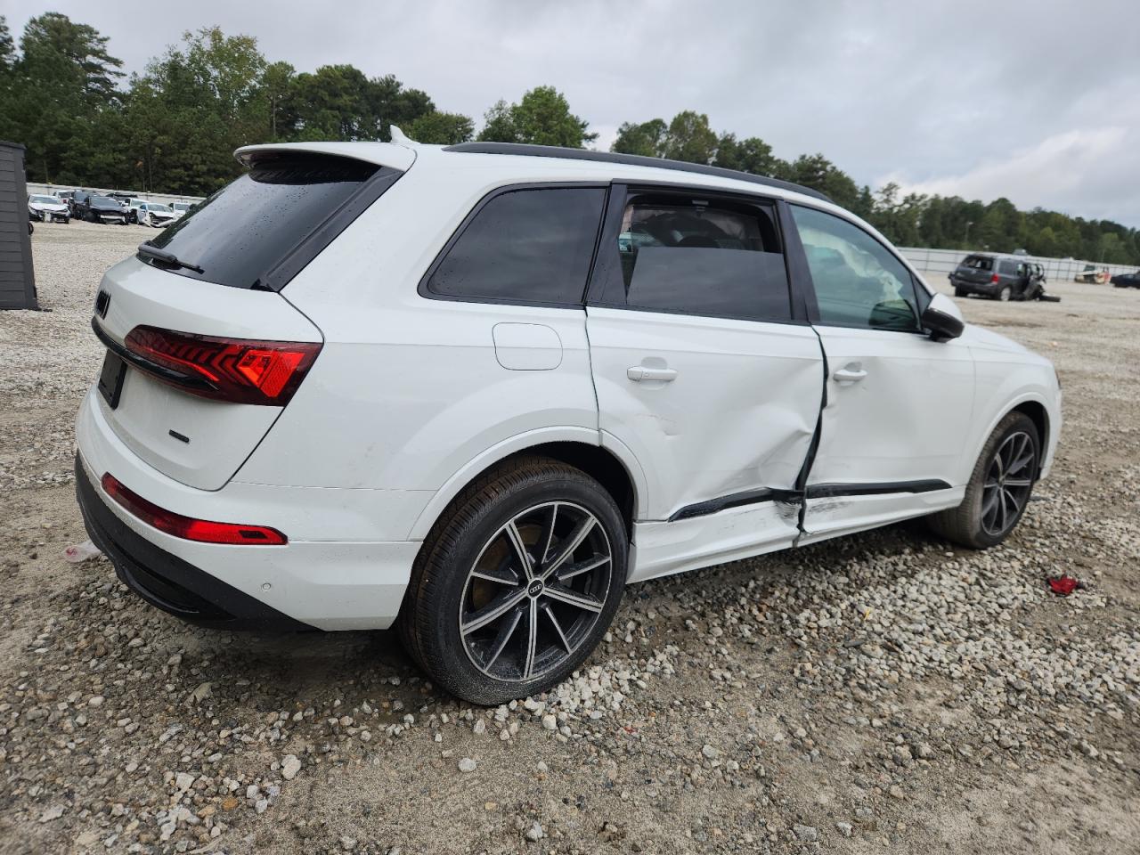 AUDI Q7 PREMIUM PLUS