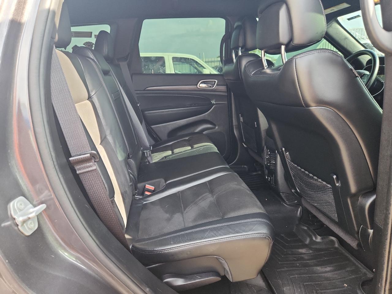 JEEP GRAND CHEROKEE LAREDO