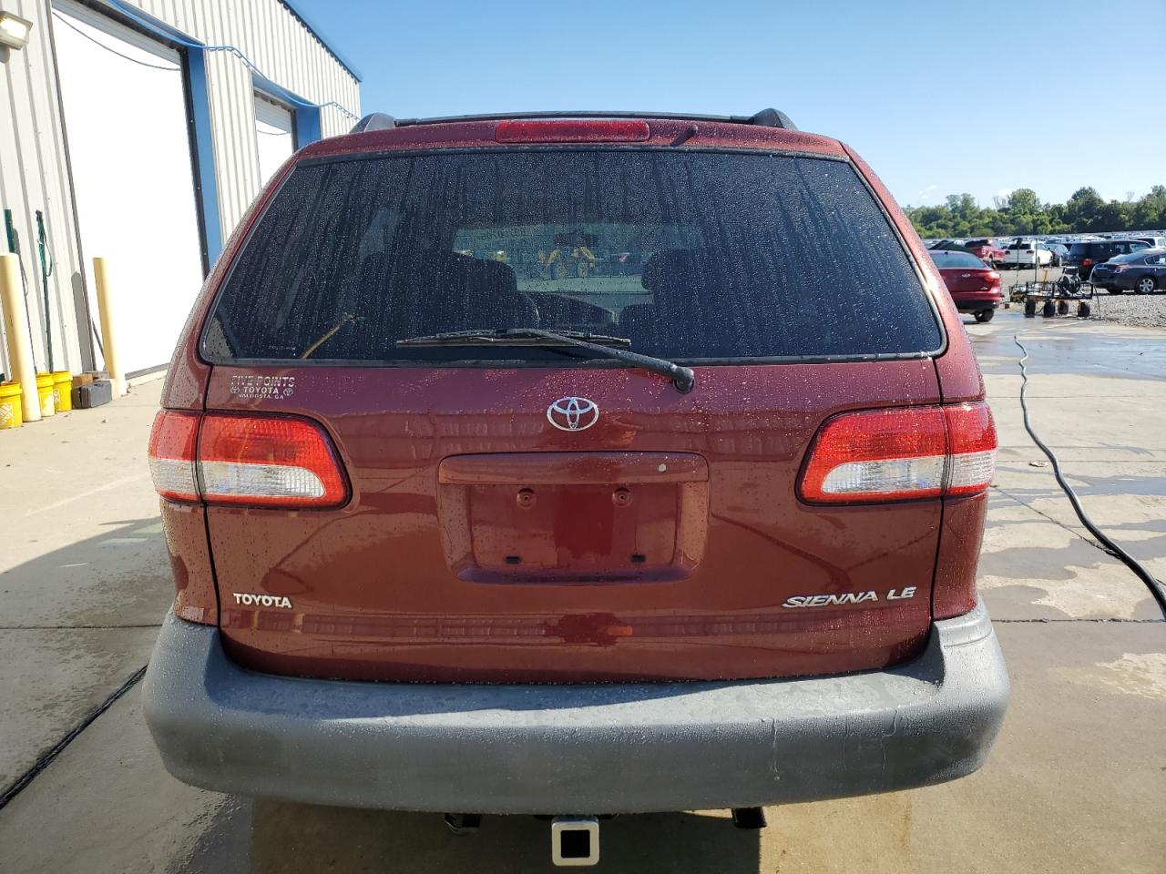 Lot #3285806655 2002 TOYOTA SIENNA LE