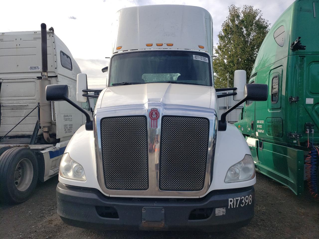 Lot #3270756845 2016 KENWORTH T680