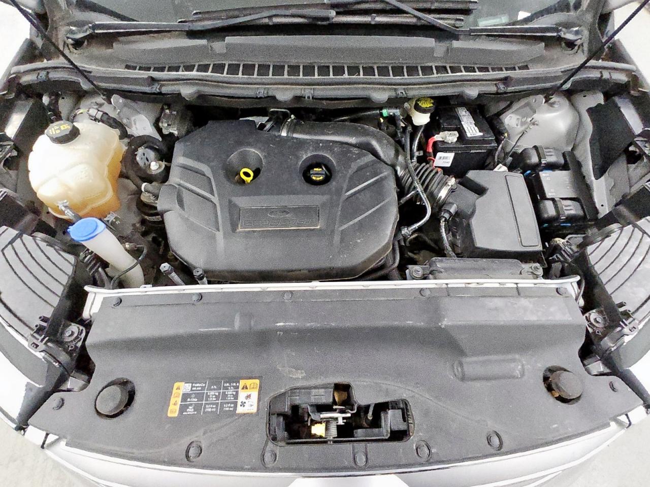 Lot #3310418995 2017 FORD EDGE SE