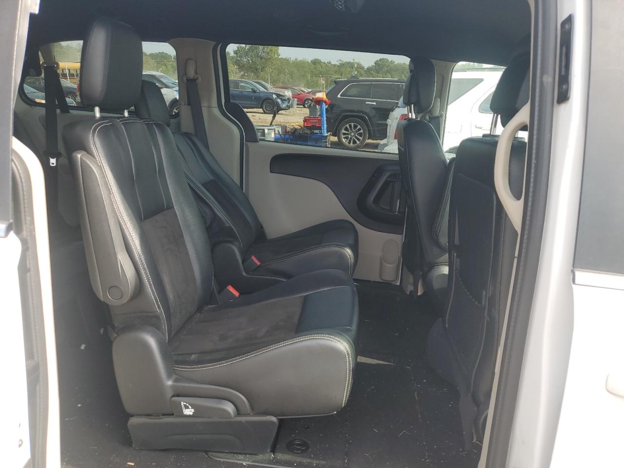 DODGE GRAND CARAVAN SXT