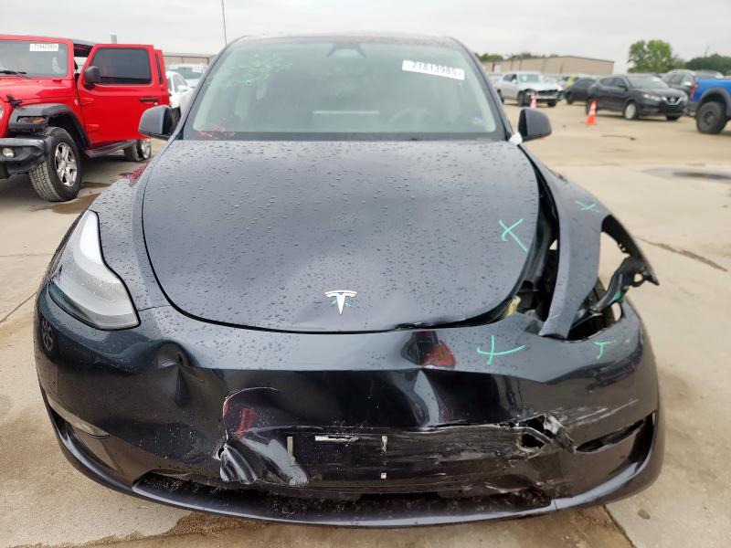 2024 TESLA MODEL Y 7SAYGAEEXRF084368