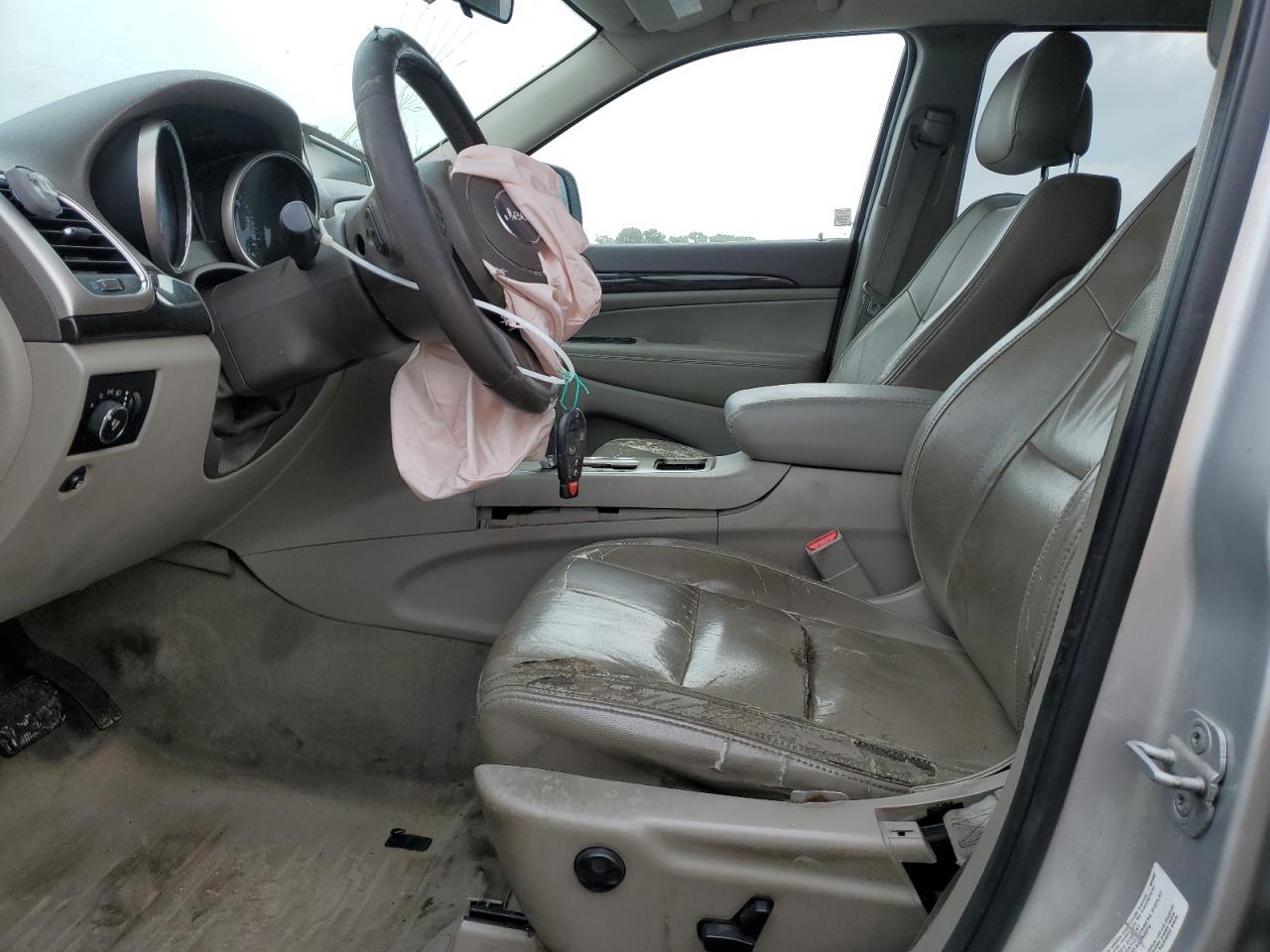 JEEP GRAND CHEROKEE LAREDO