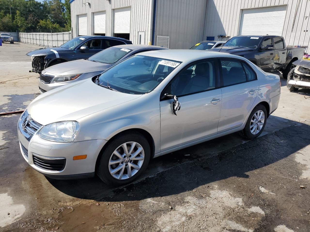 VOLKSWAGEN JETTA LIMITED