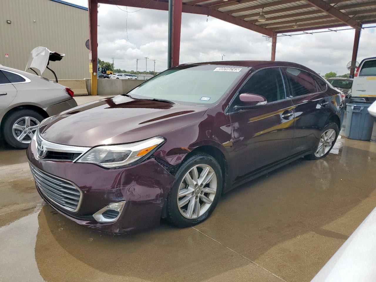 TOYOTA AVALON XLE
