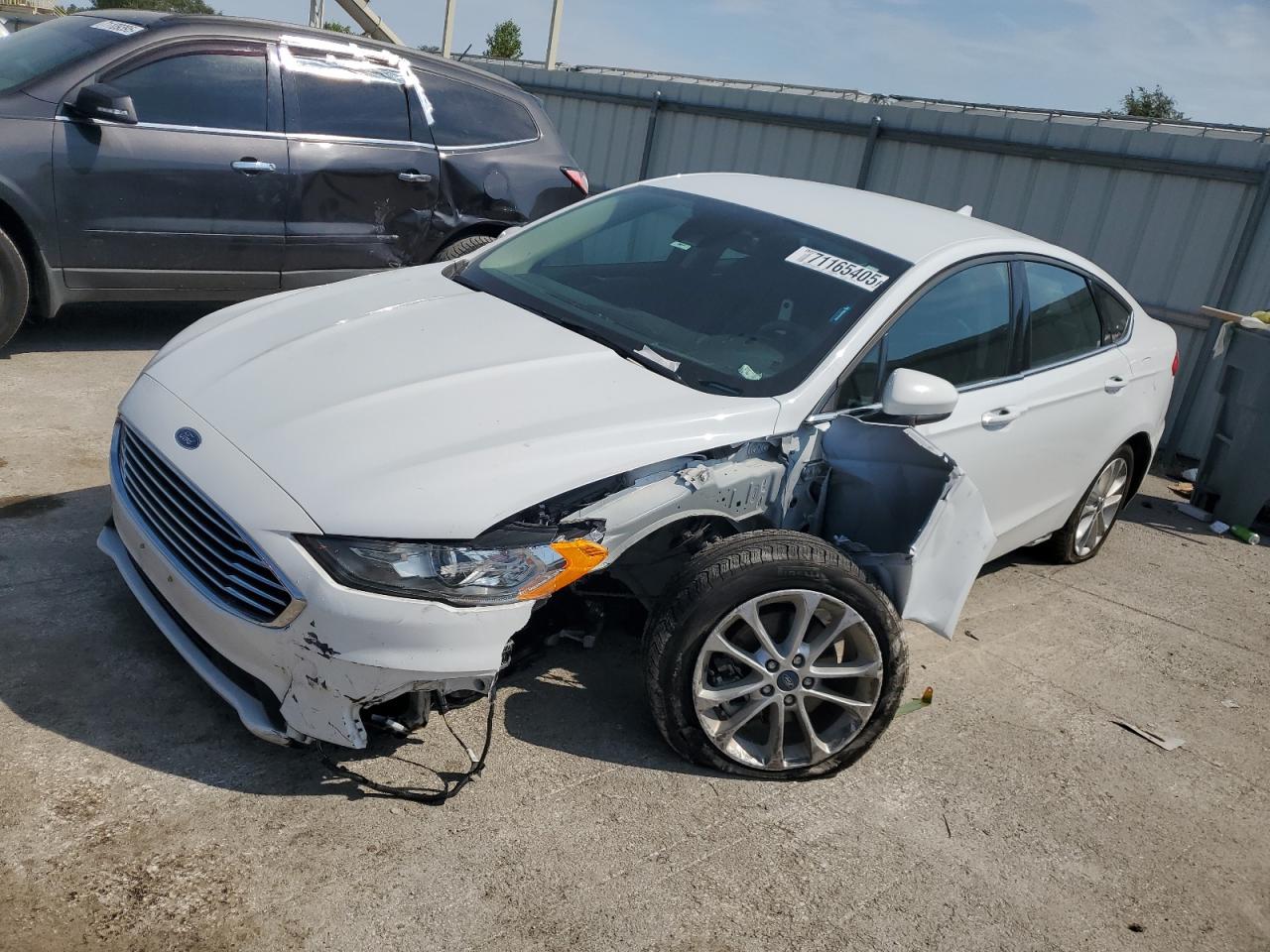 Lot #3303698022 2019 FORD FUSION SE