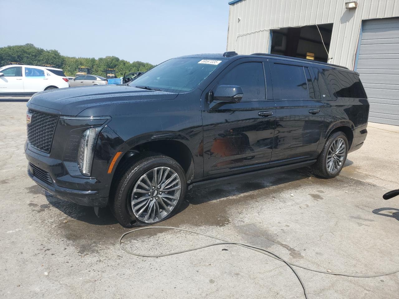 CADILLAC ESCALADE ESV SPORT PLATINUM