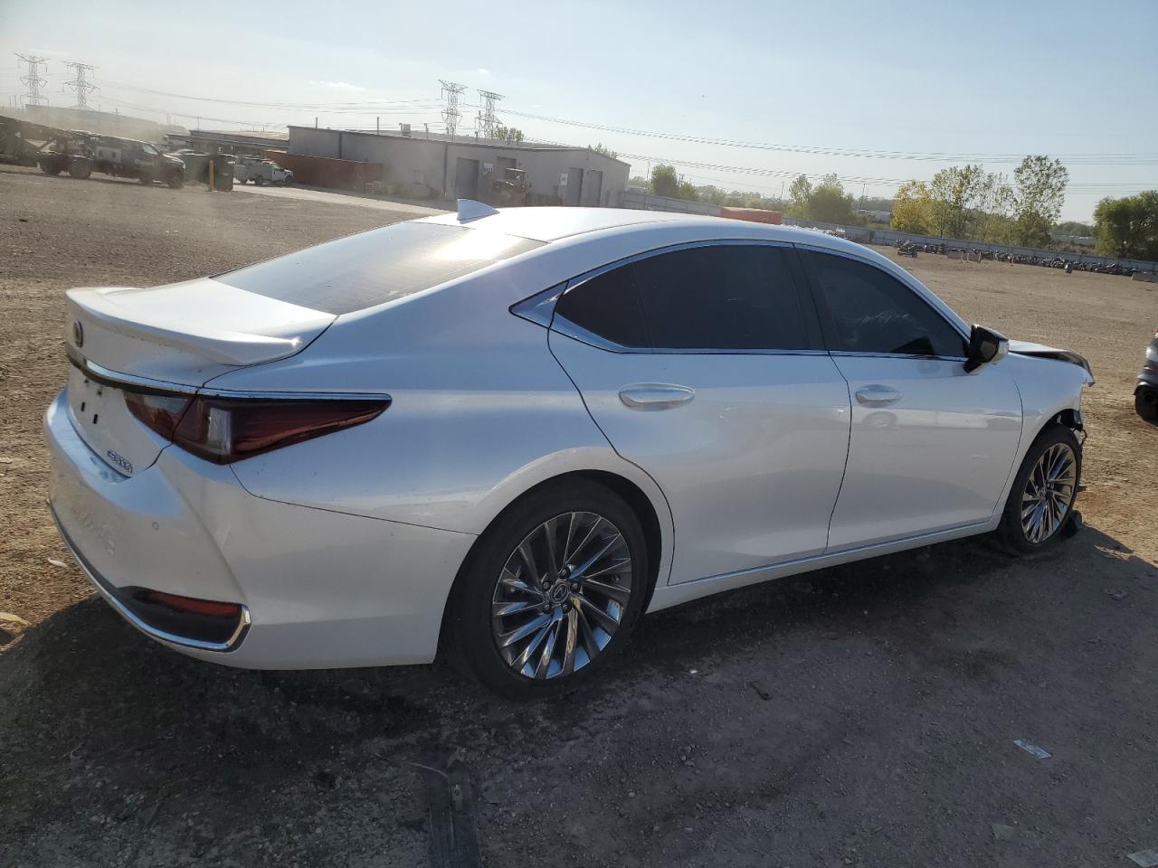 LEXUS ES 300H BASE