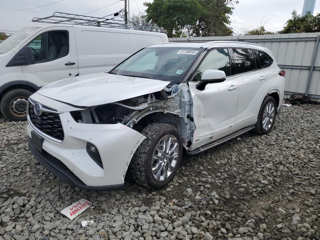 TOYOTA HIGHLANDER HYBRID LIMITED