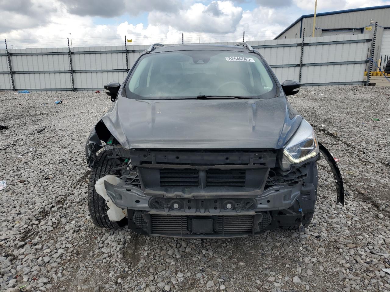 FORD ESCAPE TITANIUM