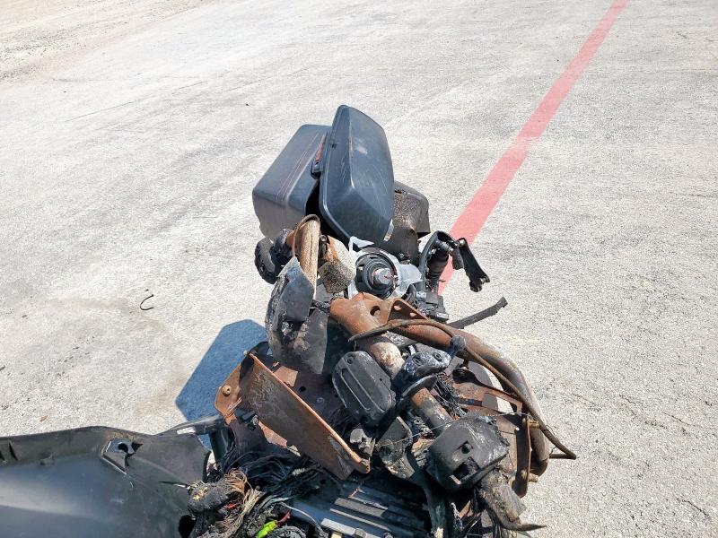 2016 HARLEY-DAVIDSON FLHXS STRE - 1HD1KRM11GB657084