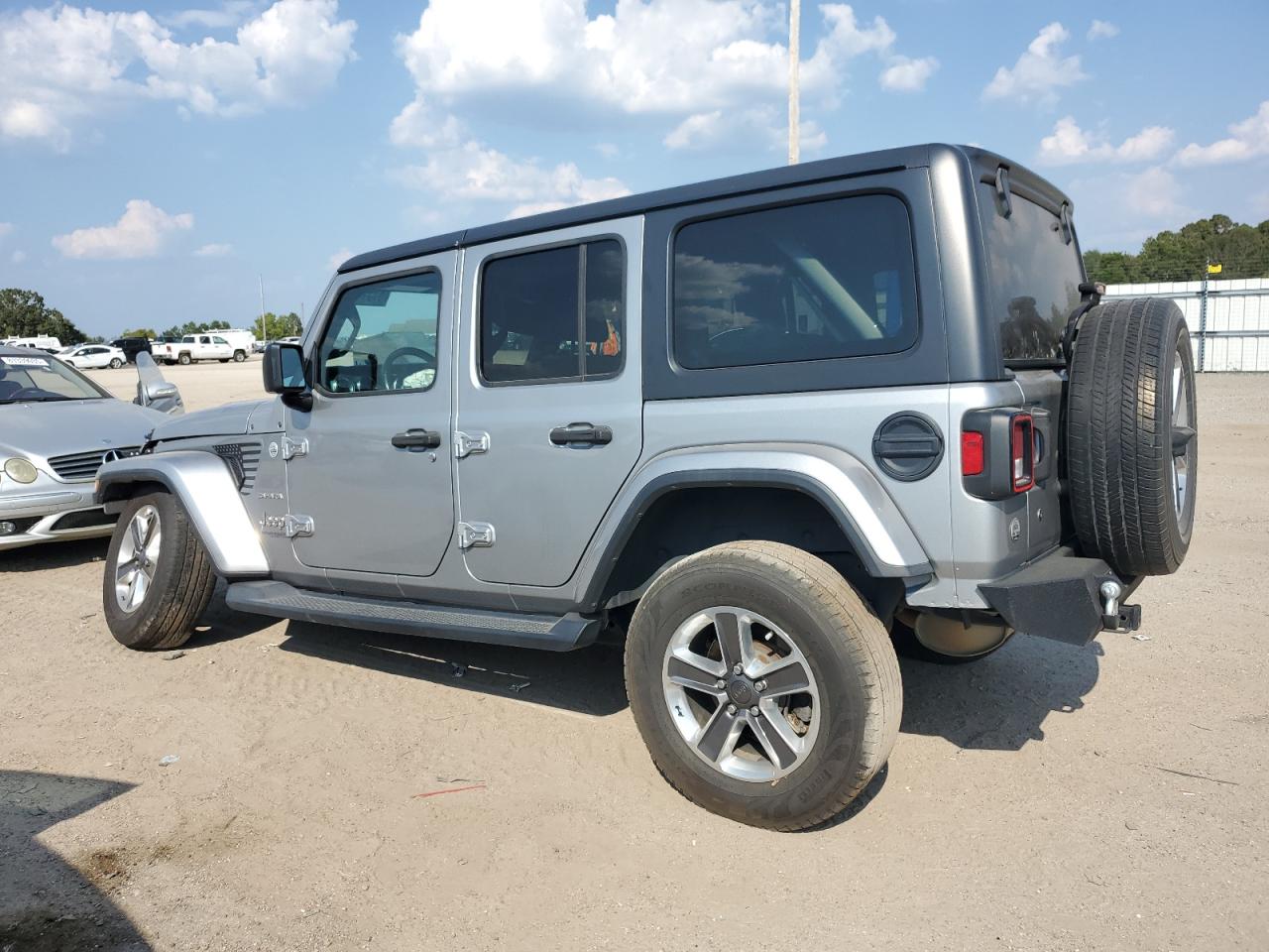 JEEP WRANGLER SAHARA