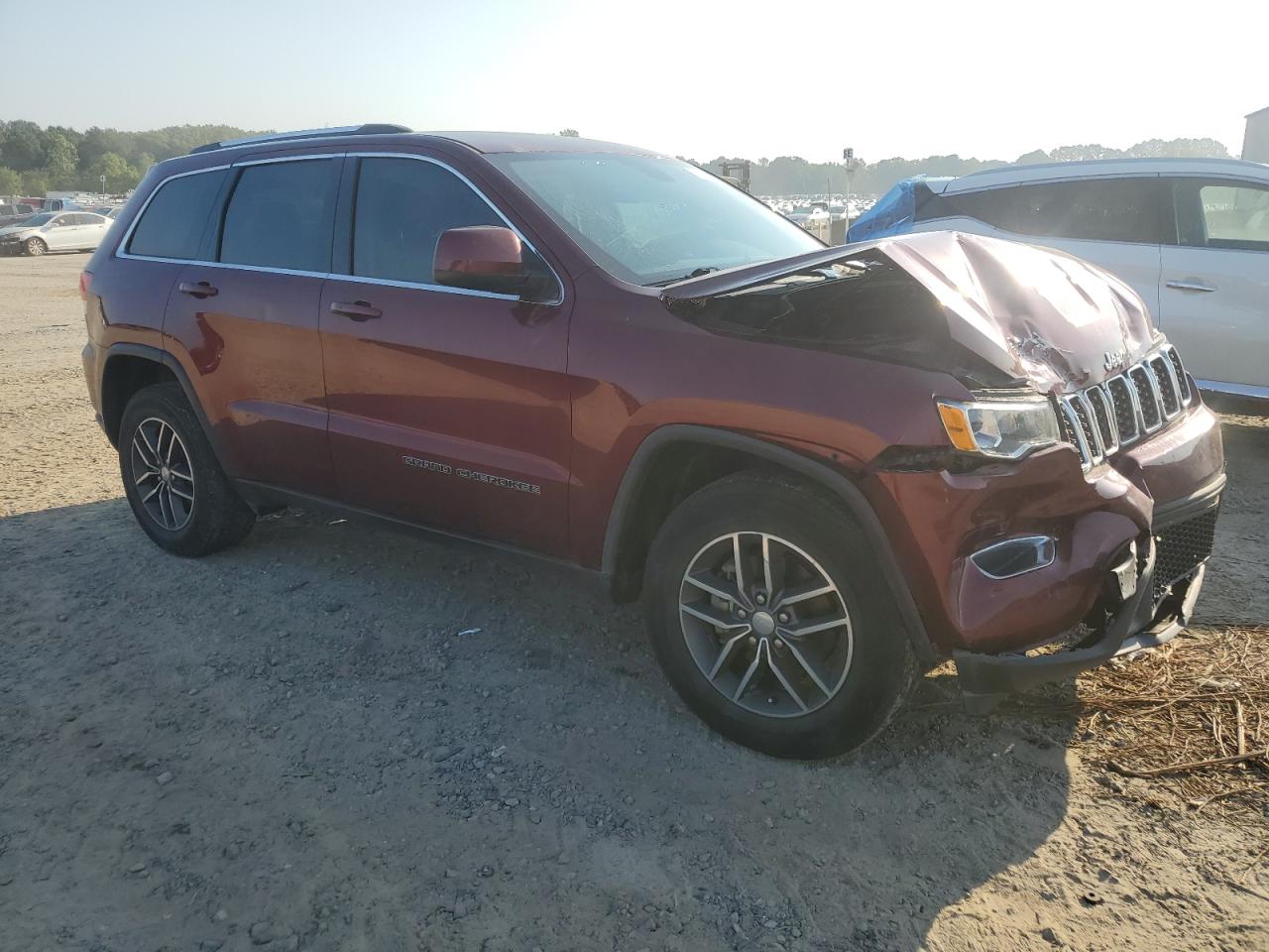 JEEP GRAND CHEROKEE LAREDO