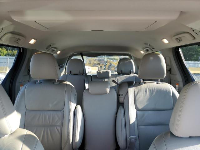 2019 TOYOTA SIENNA XLE 5TDYZ3DC1KS966744