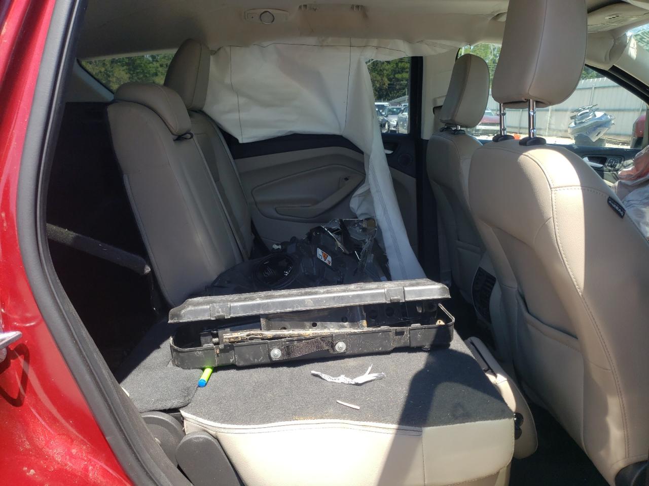 FORD ESCAPE TITANIUM