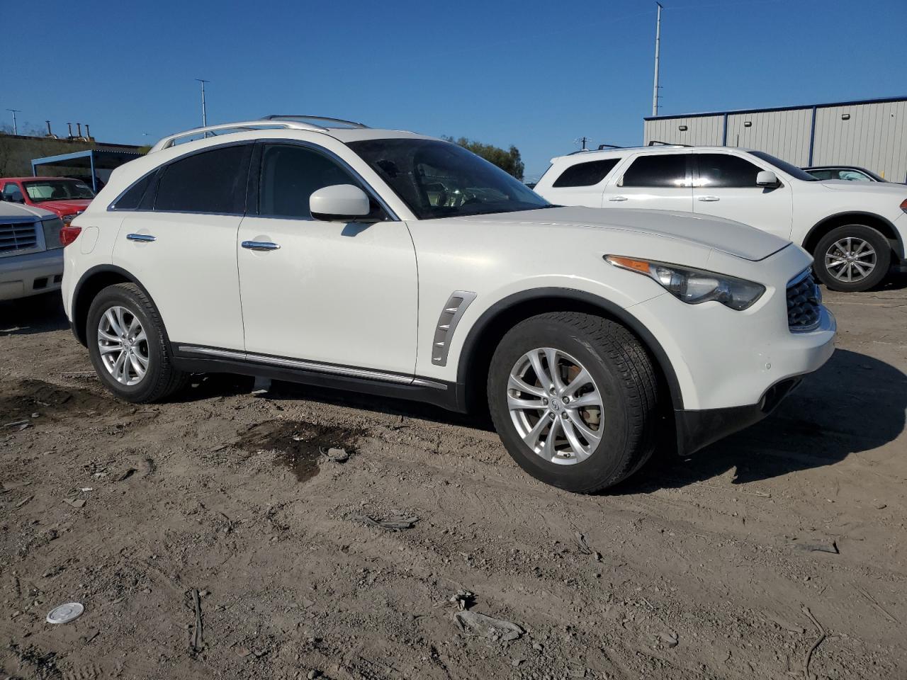 INFINITI FX35