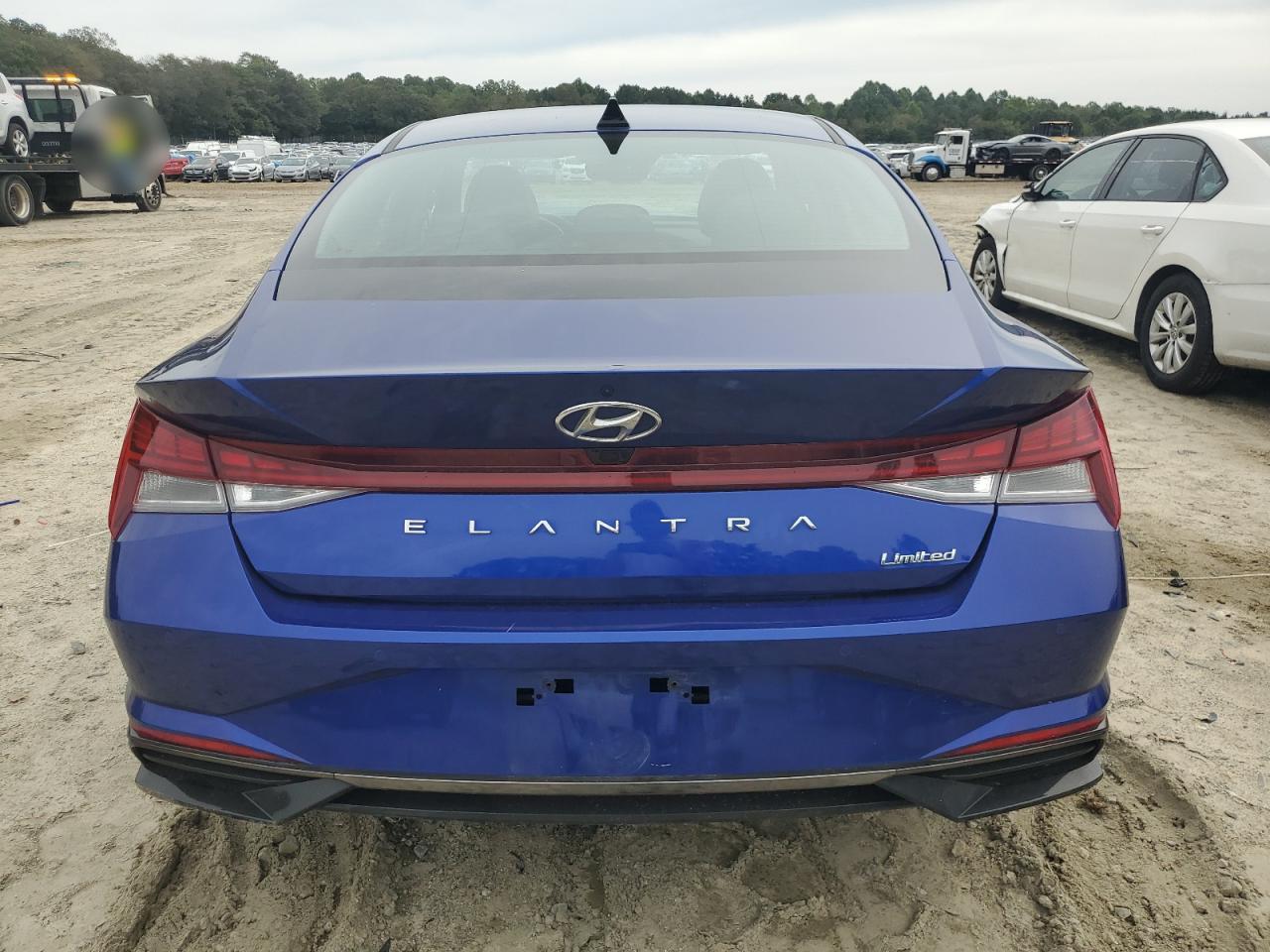 HYUNDAI ELANTRA LIMITED