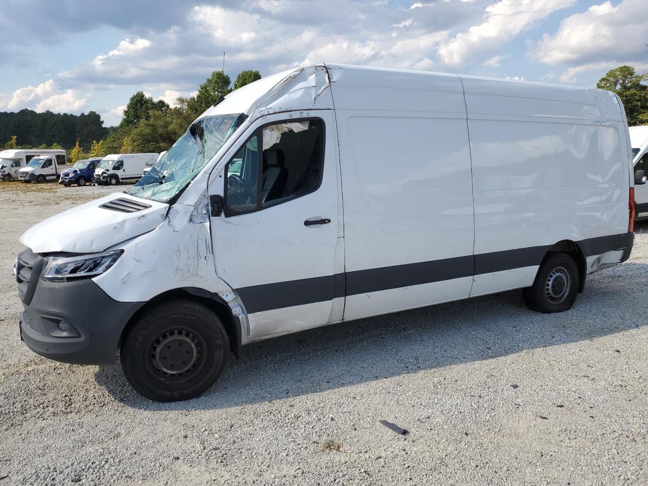 MERCEDES-BENZ SPRINTER 2500