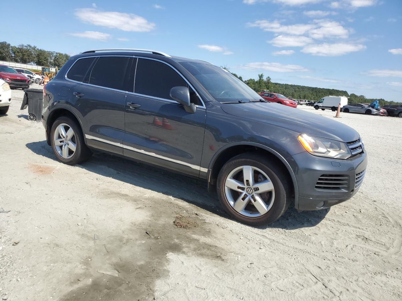 VOLKSWAGEN TOUAREG V6