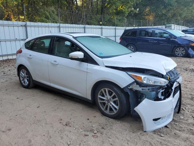 2015 FORD FOCUS SE 1FADP3K25FL381841