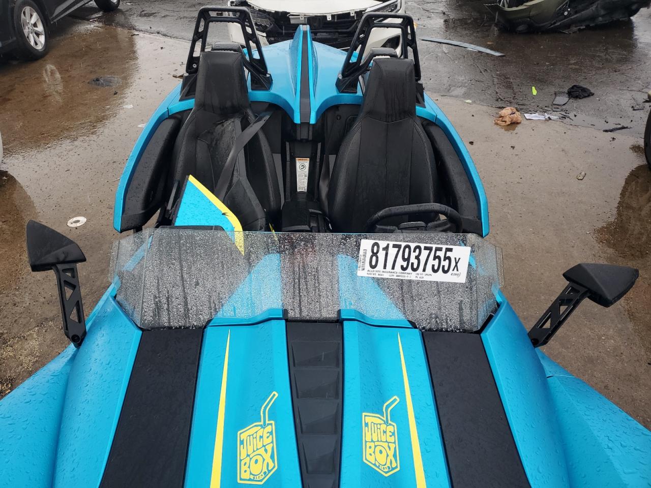 Lot #3302821932 2021 POLARIS SLINGSHOT