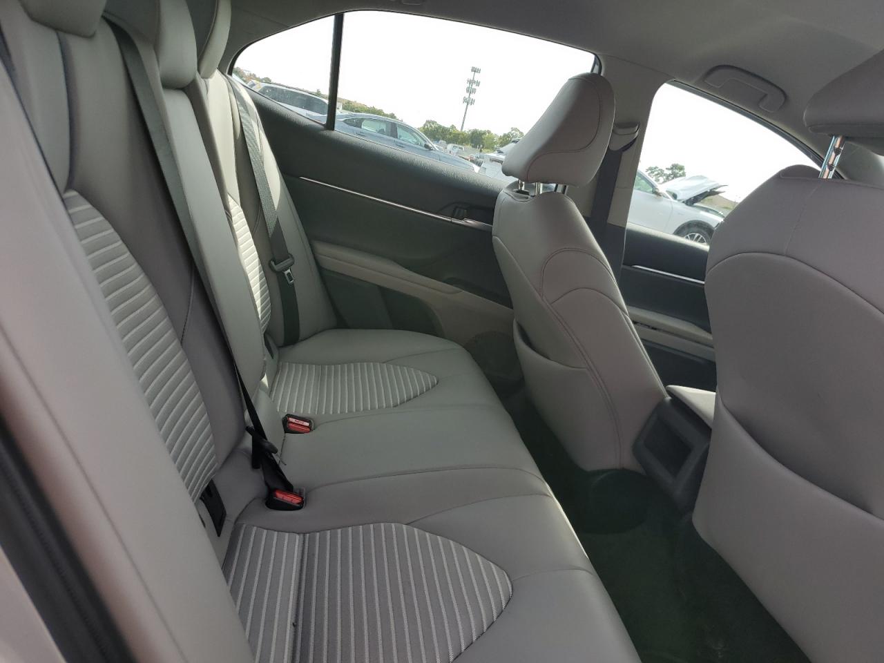 TOYOTA CAMRY SE NIGHT SHADE