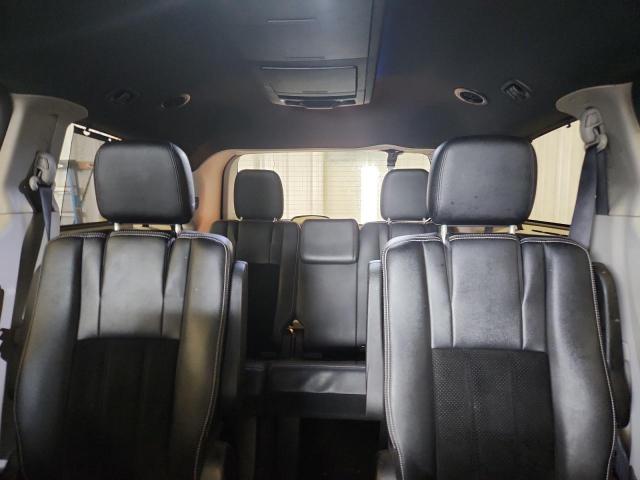 2016 DODGE GRAND CARA 2C4RDGCG2GR109105