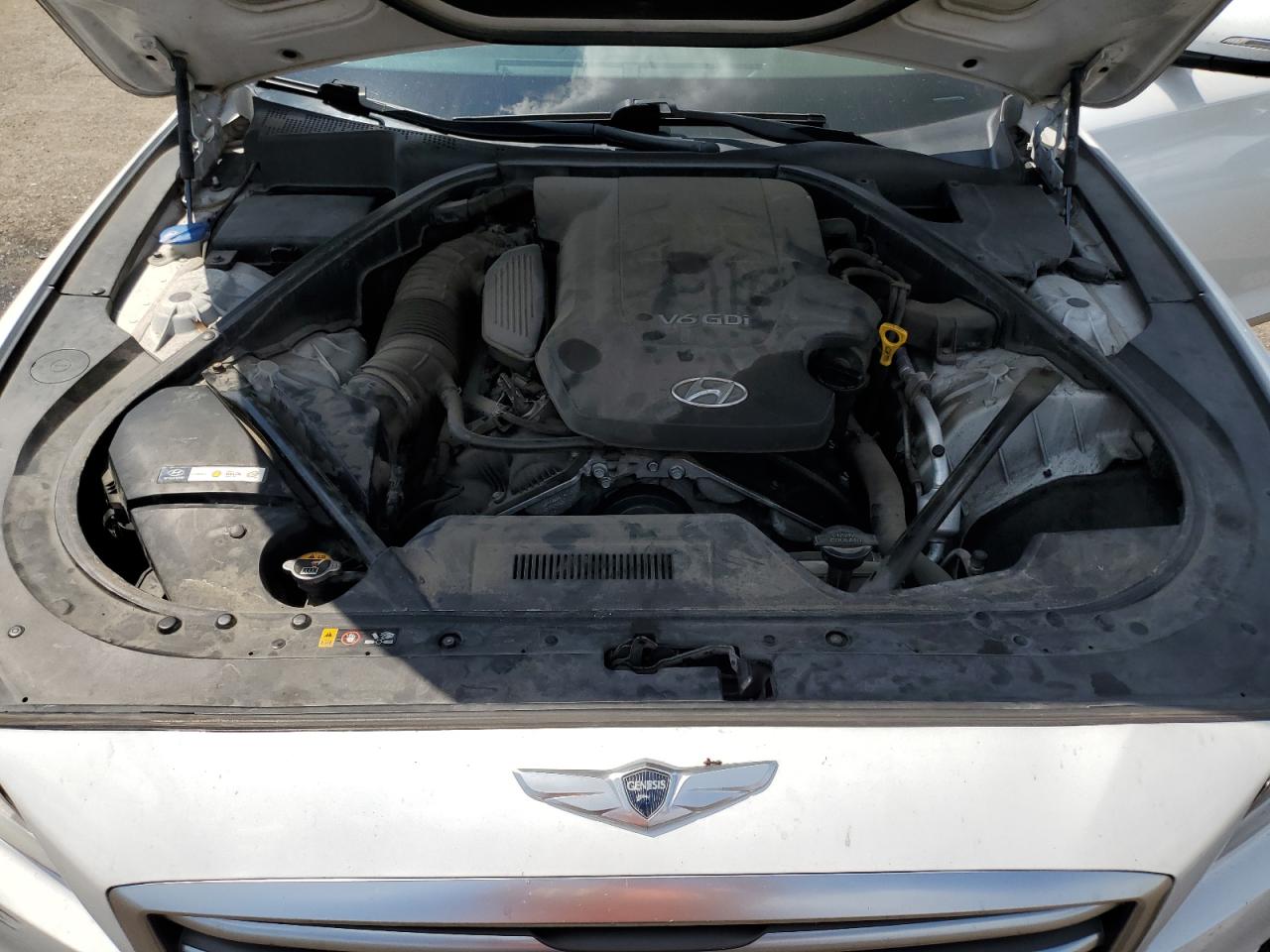 HYUNDAI GENESIS 3.8L