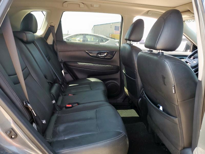 2019 NISSAN ROGUE S 5N1AT2MT2KC792127
