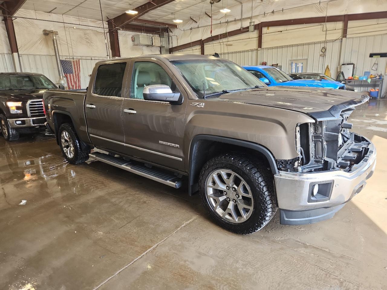 GMC SIERRA K1500 SLT