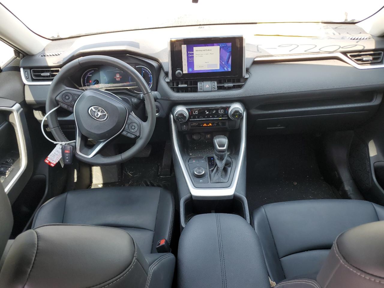 TOYOTA RAV4 XLE PREMIUM