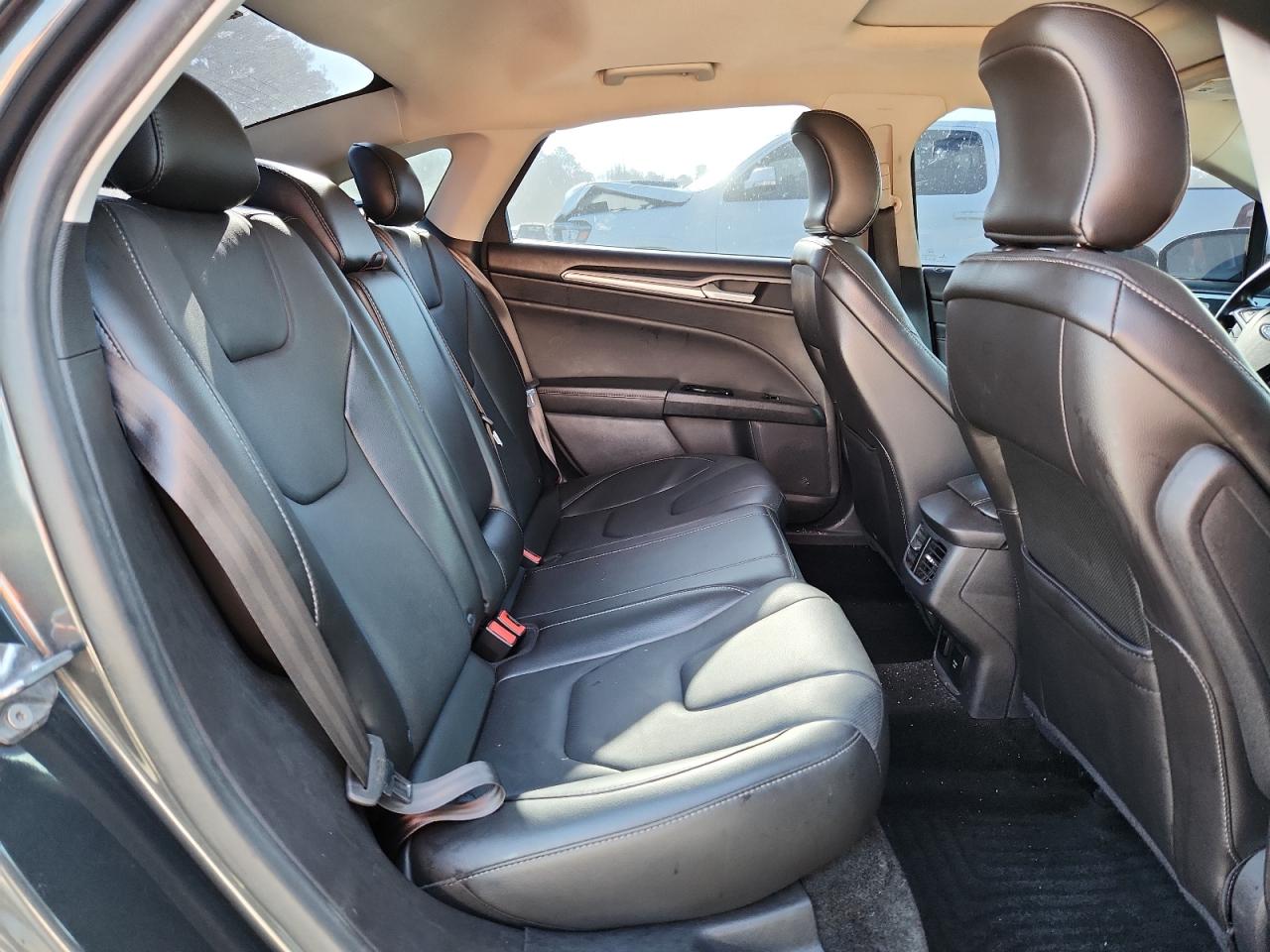 FORD FUSION TITANIUM