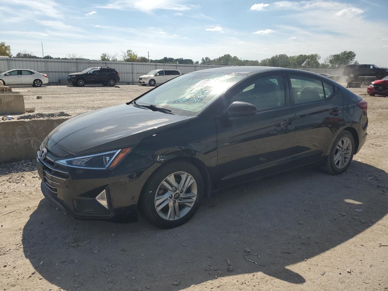 HYUNDAI ELANTRA SEL