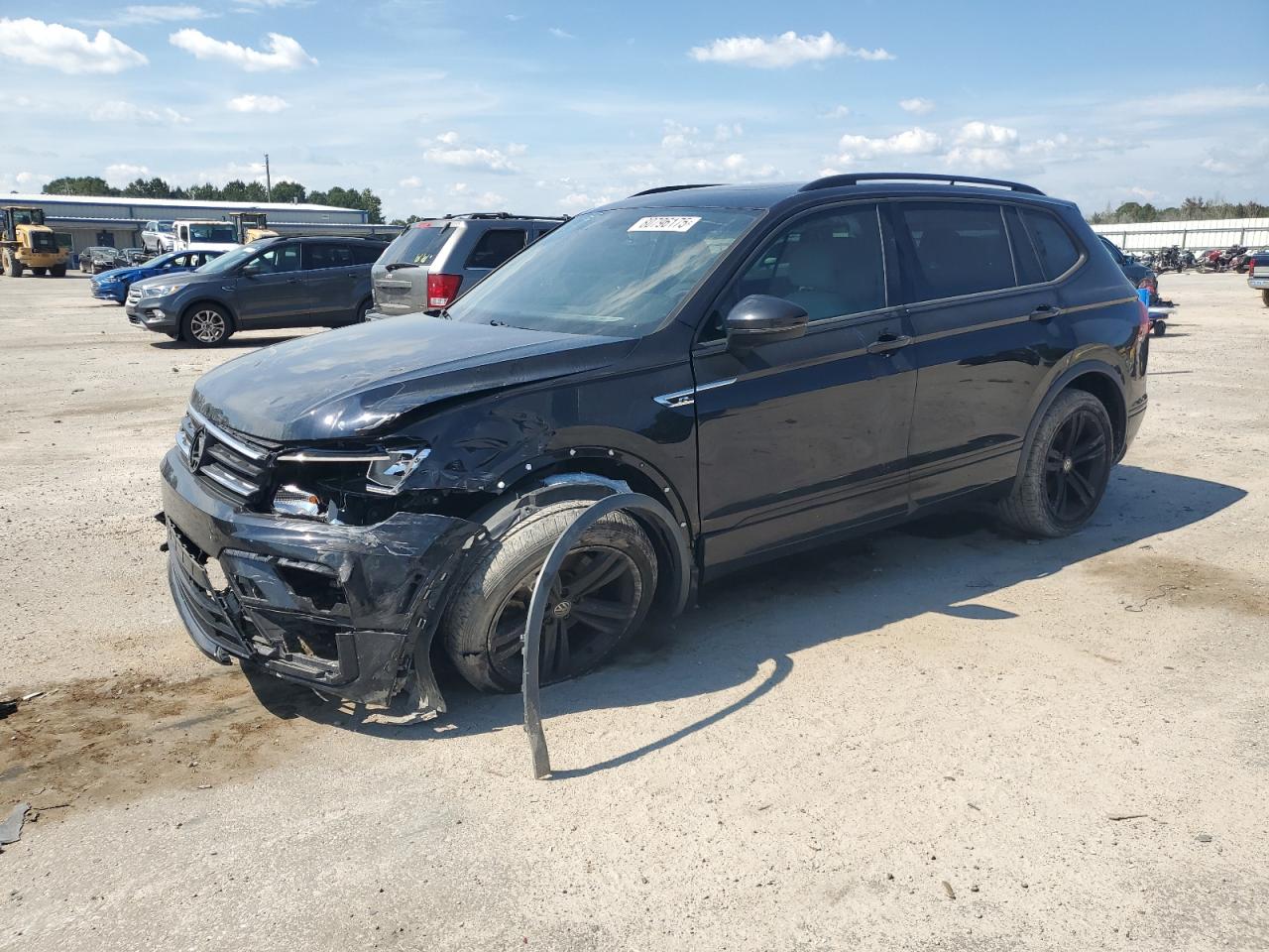 VOLKSWAGEN TIGUAN SE