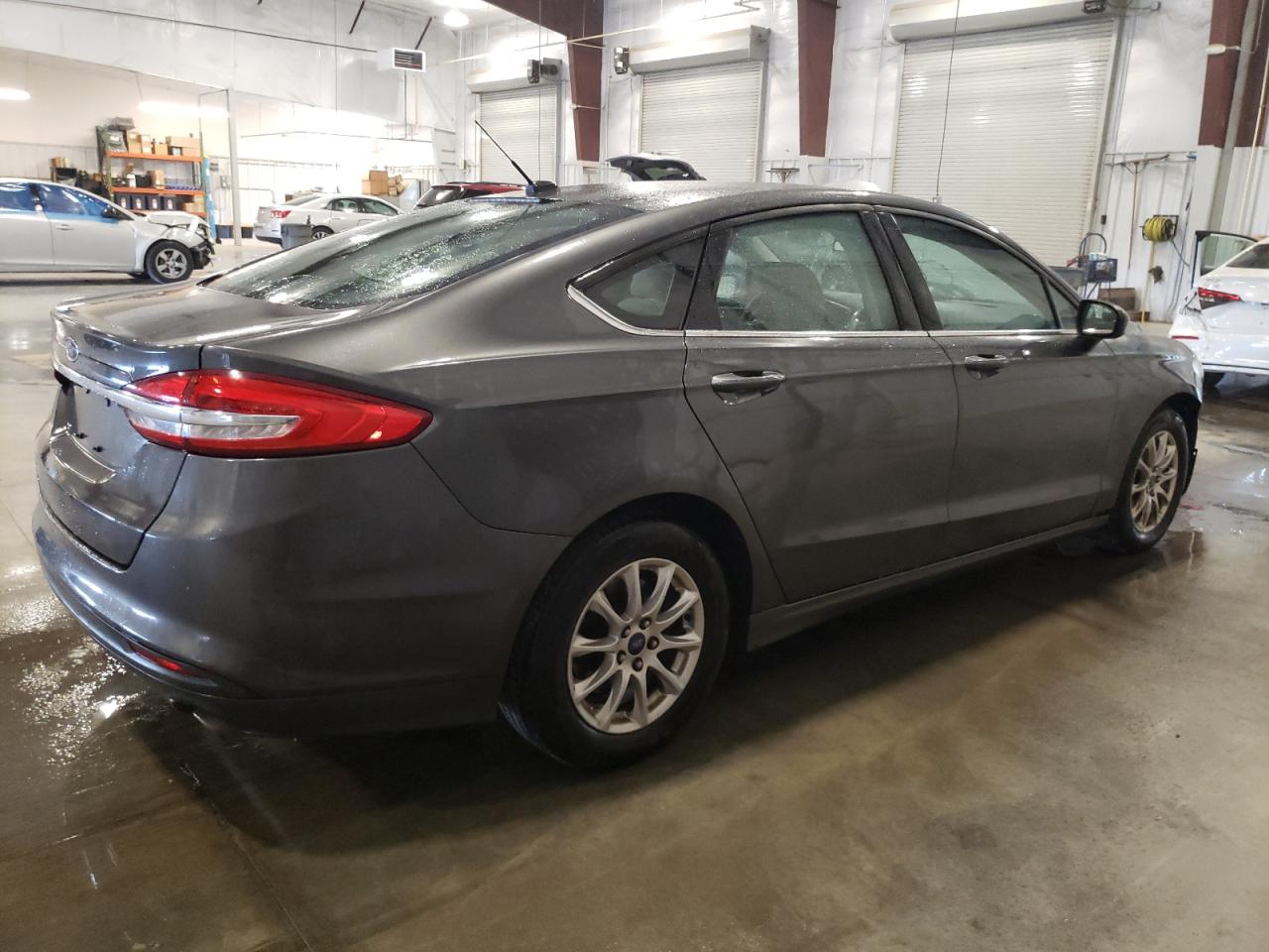 FORD FUSION S