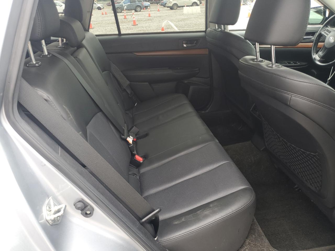 SUBARU OUTBACK 3.6R LIMITED