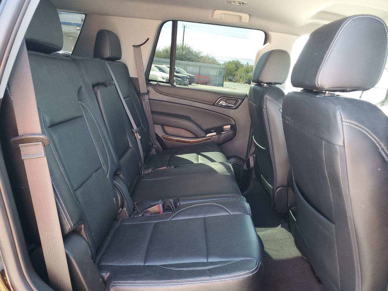 CHEVROLET TAHOE C1500 LS