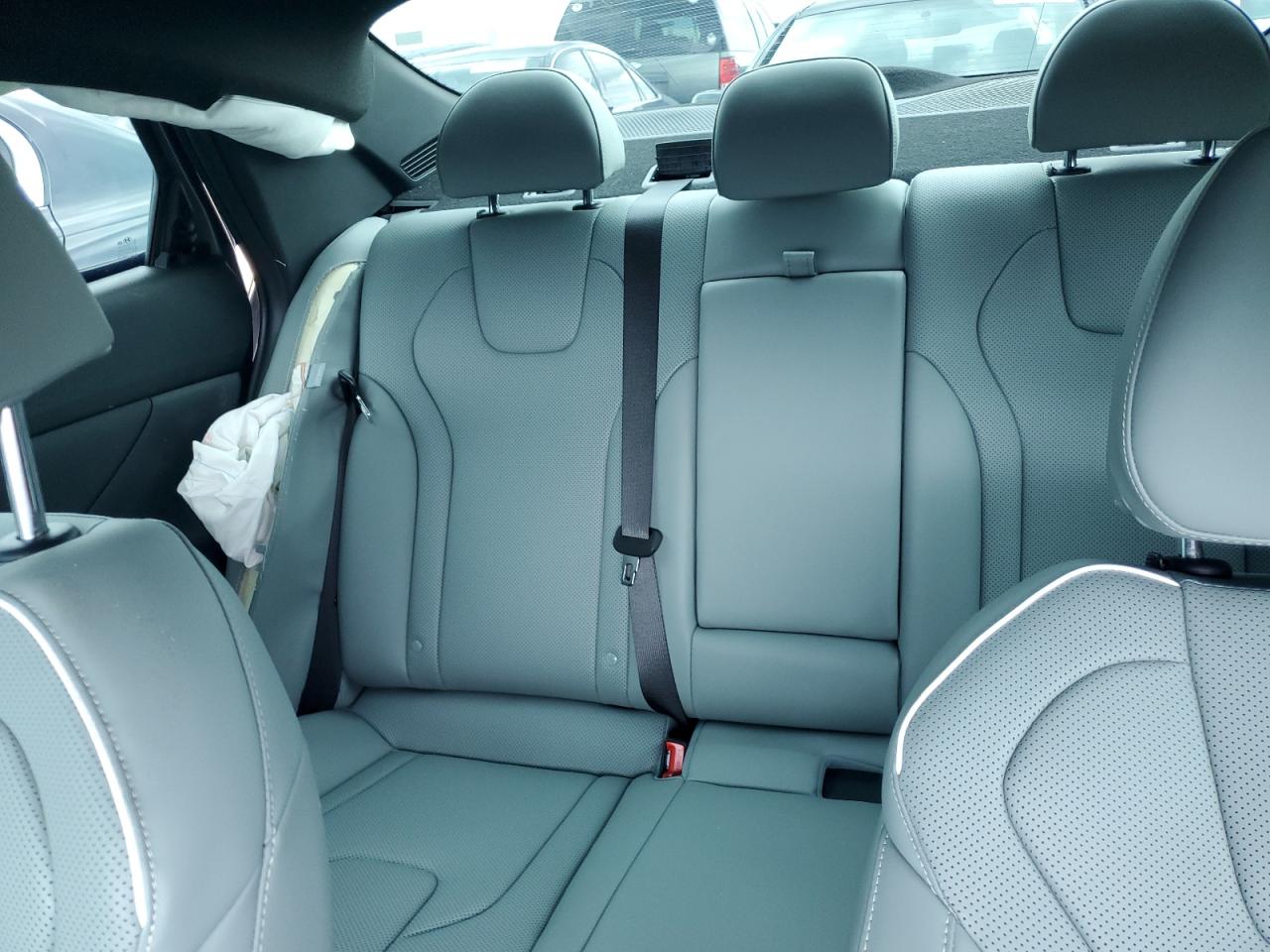 HYUNDAI ELANTRA LIMITED