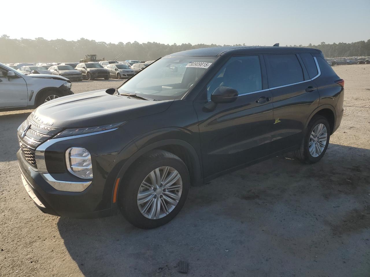 MITSUBISHI OUTLANDER ES