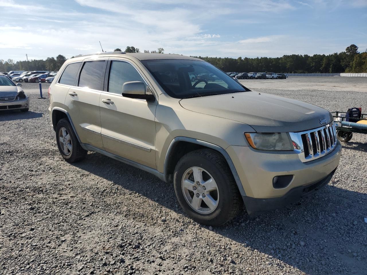 JEEP GRAND CHEROKEE LAREDO