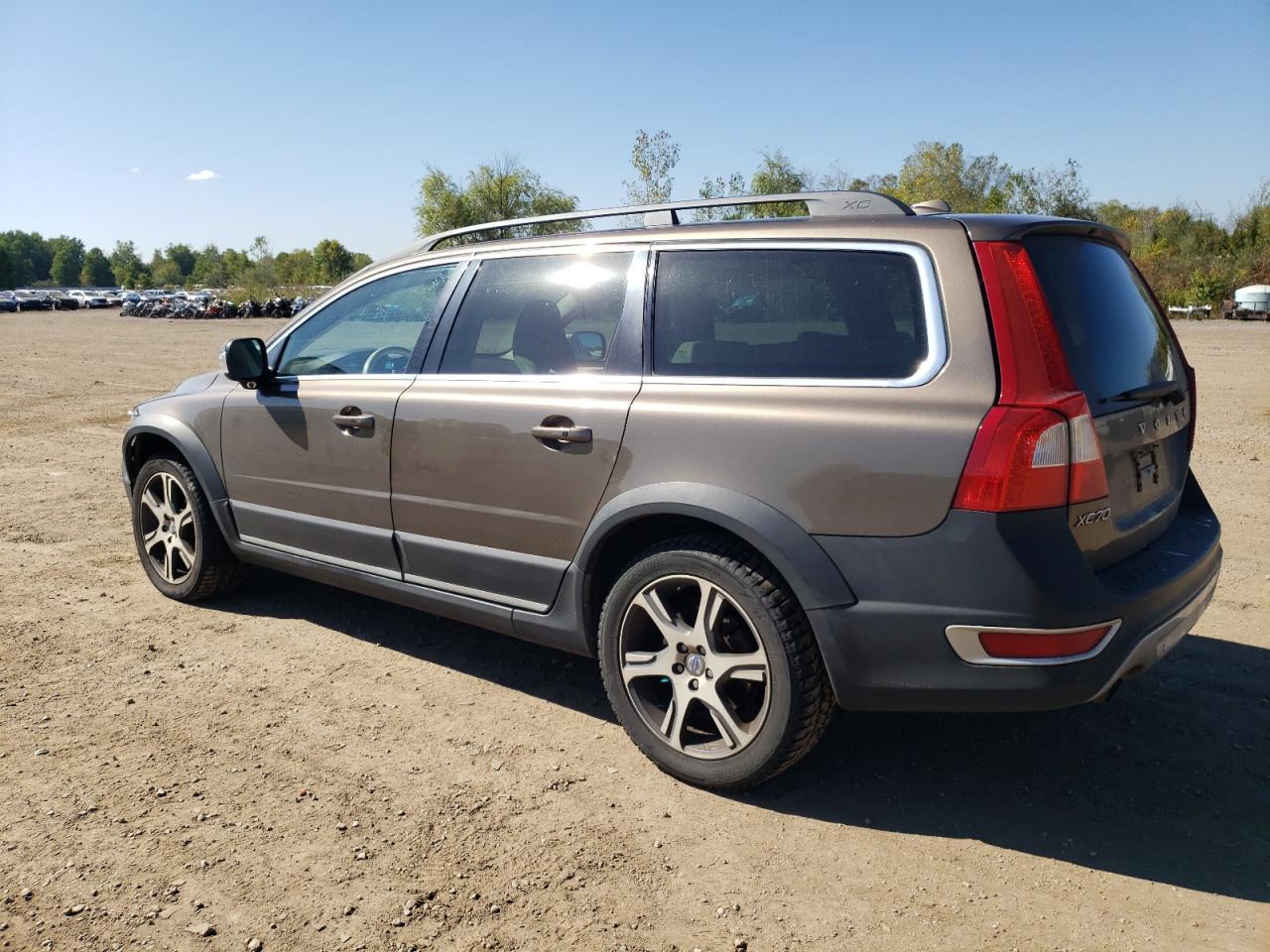 VOLVO XC70 T6