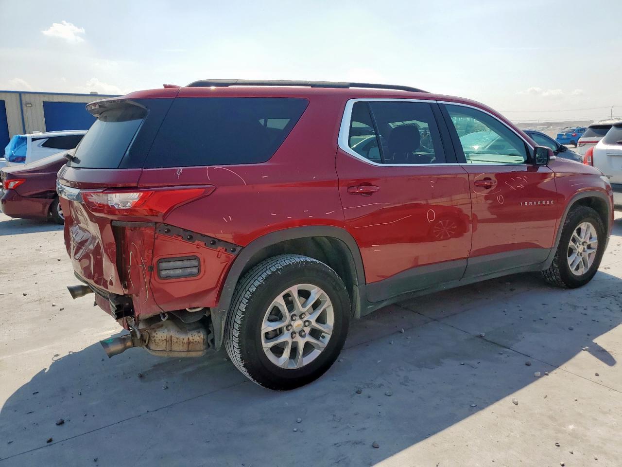 CHEVROLET TRAVERSE LT