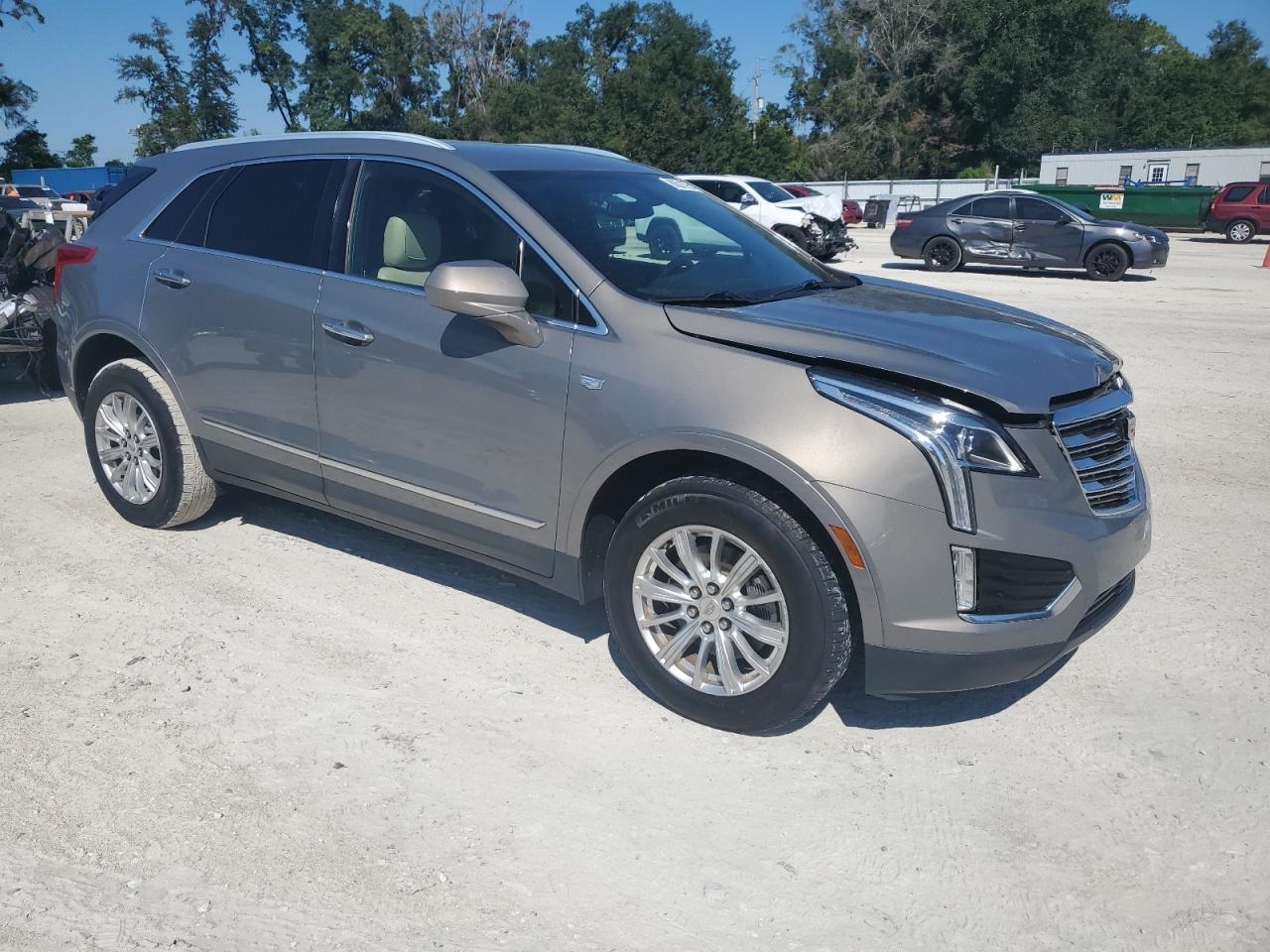 CADILLAC XT5