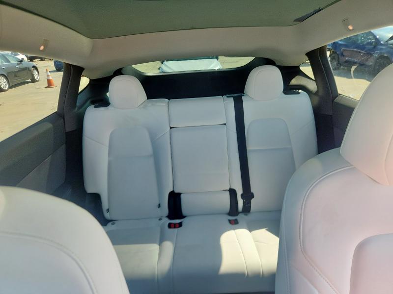 2024 TESLA MODEL Y 7SAYGDEF0RA317021