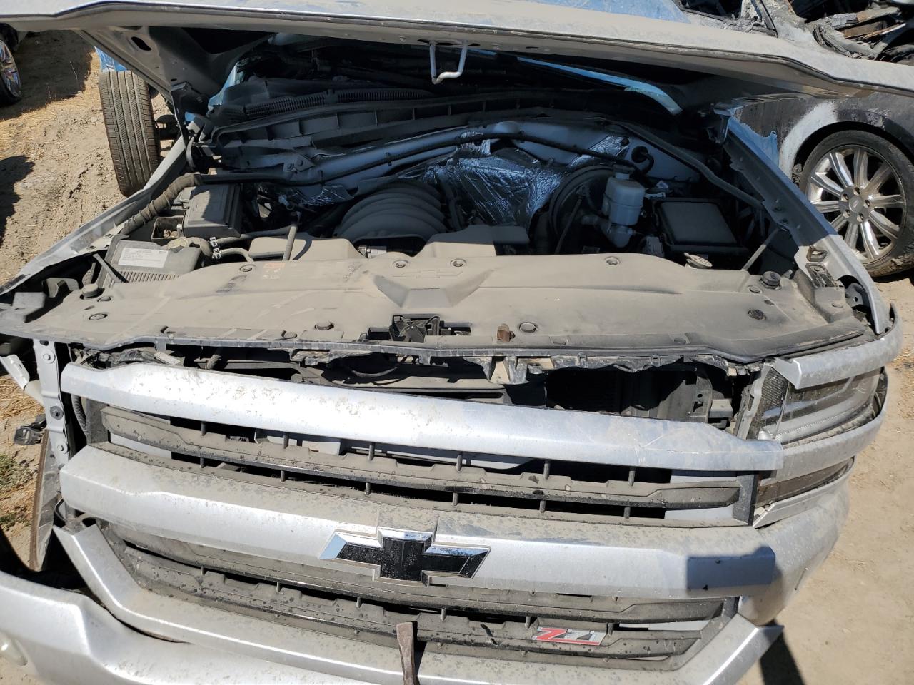 CHEVROLET SILVERADO K1500 LT