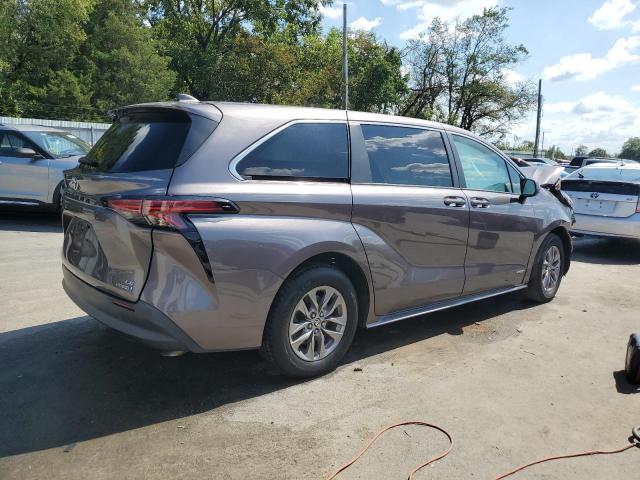 2021 TOYOTA SIENNA LE - 5TDKRKEC0MS006123