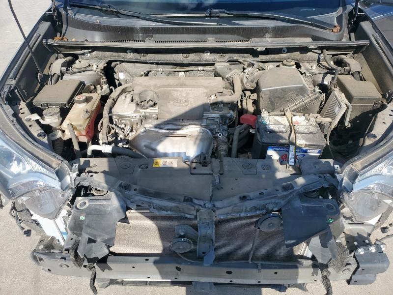 2018 TOYOTA RAV4 ADVEN JTMWFREV1JJ730206