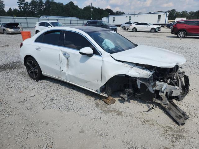 2019 MERCEDES-BENZ A 220 WDD3G4EB8KW000506